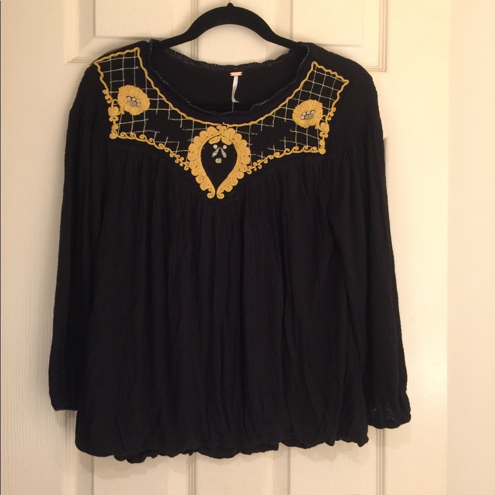NWT Free People embroidered tunic